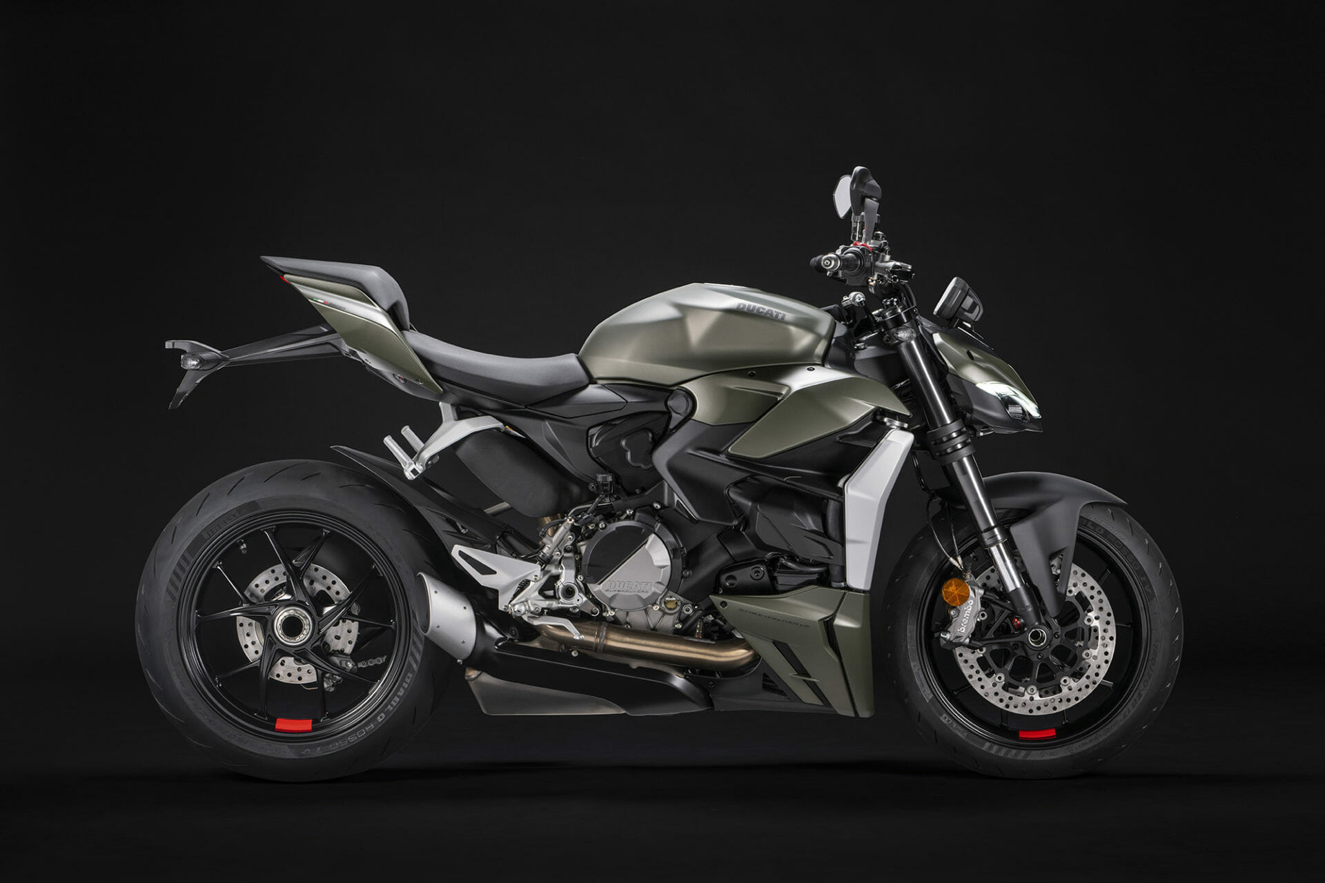 Ducati Streetfighter V2 Storm Green 2