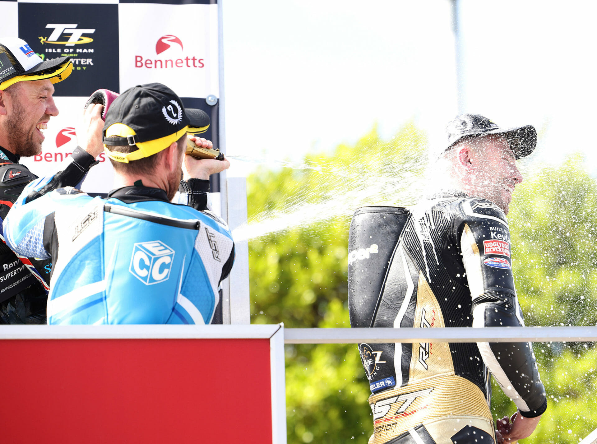 Isle of Man TT 2022 Supertwin 13
