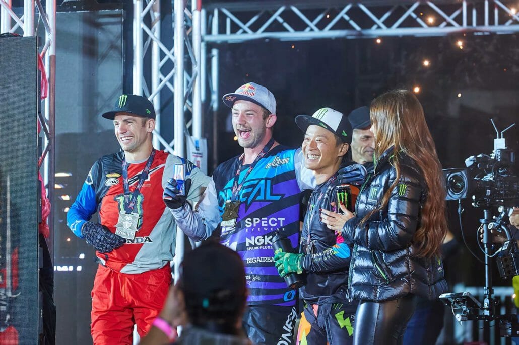 Luc Ackermann X Knights 2022 Winning Ceremony EST2925