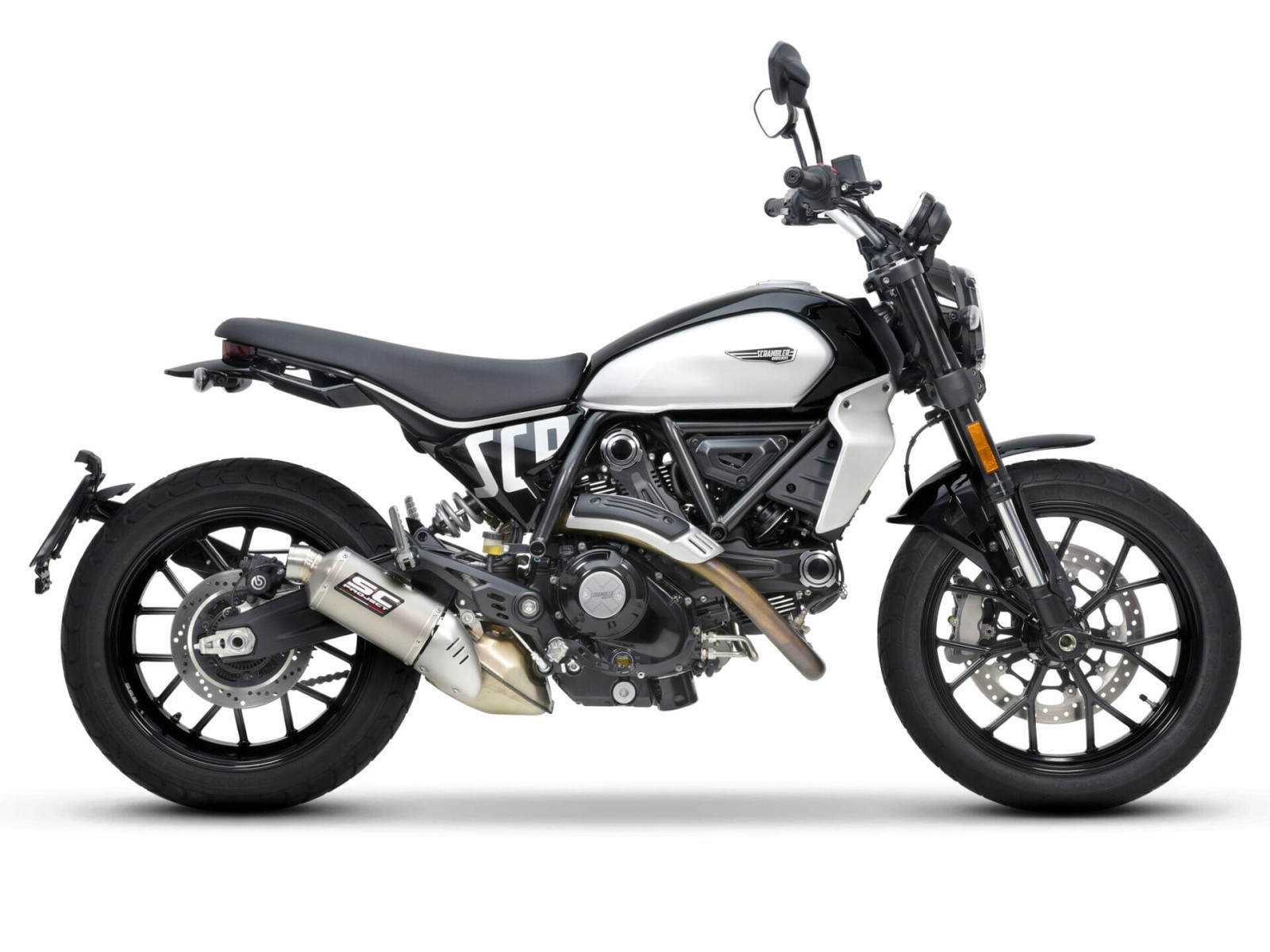SC-Project unveils three new mufflers for the 2023 Ducati Scrambler 800. 25 23SC P06 Schalldaempfer fuer Ducati Scrambler 800 Rally S