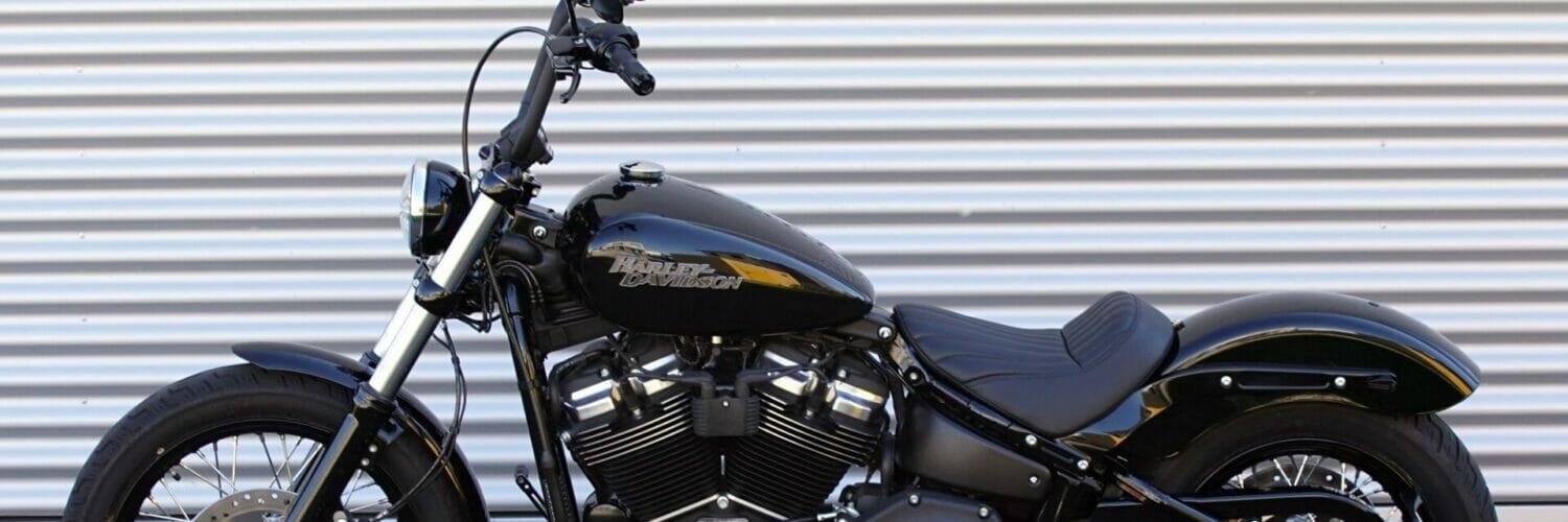 DSC01756 Motorrad Harley Street Bob 300dpi