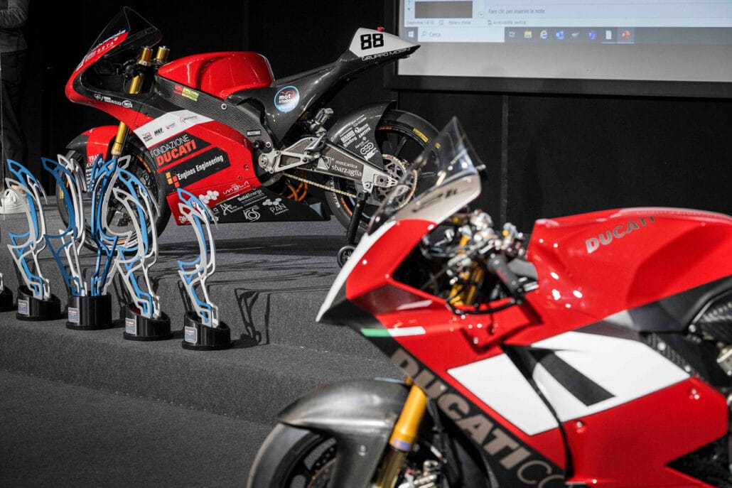 Team UniBo Motorsport und Ducati: Eine Erfolgsgeschichte bei der MotoStudent 2023 34 Team UniBo Motorsport und Ducati 4