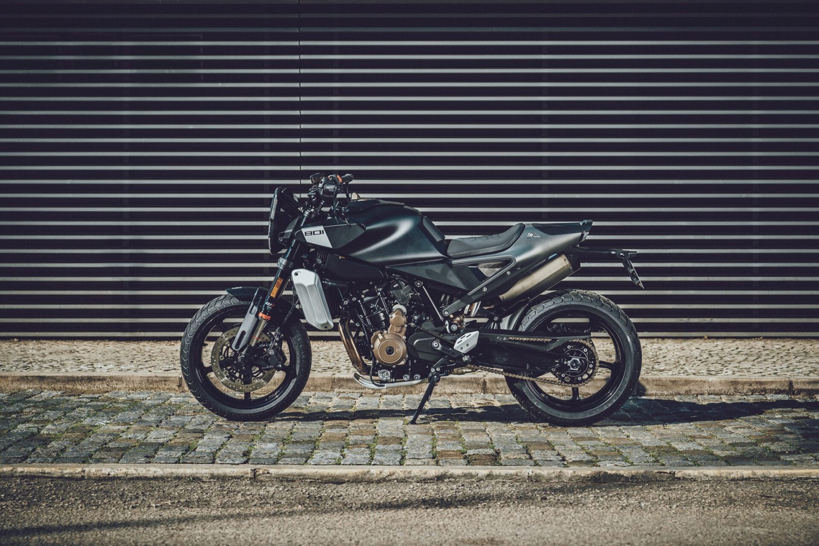 Husqvarna Svartpilen 801 2024: A new interpretation of the naked bike 25 Svartpilen 801 2024 3