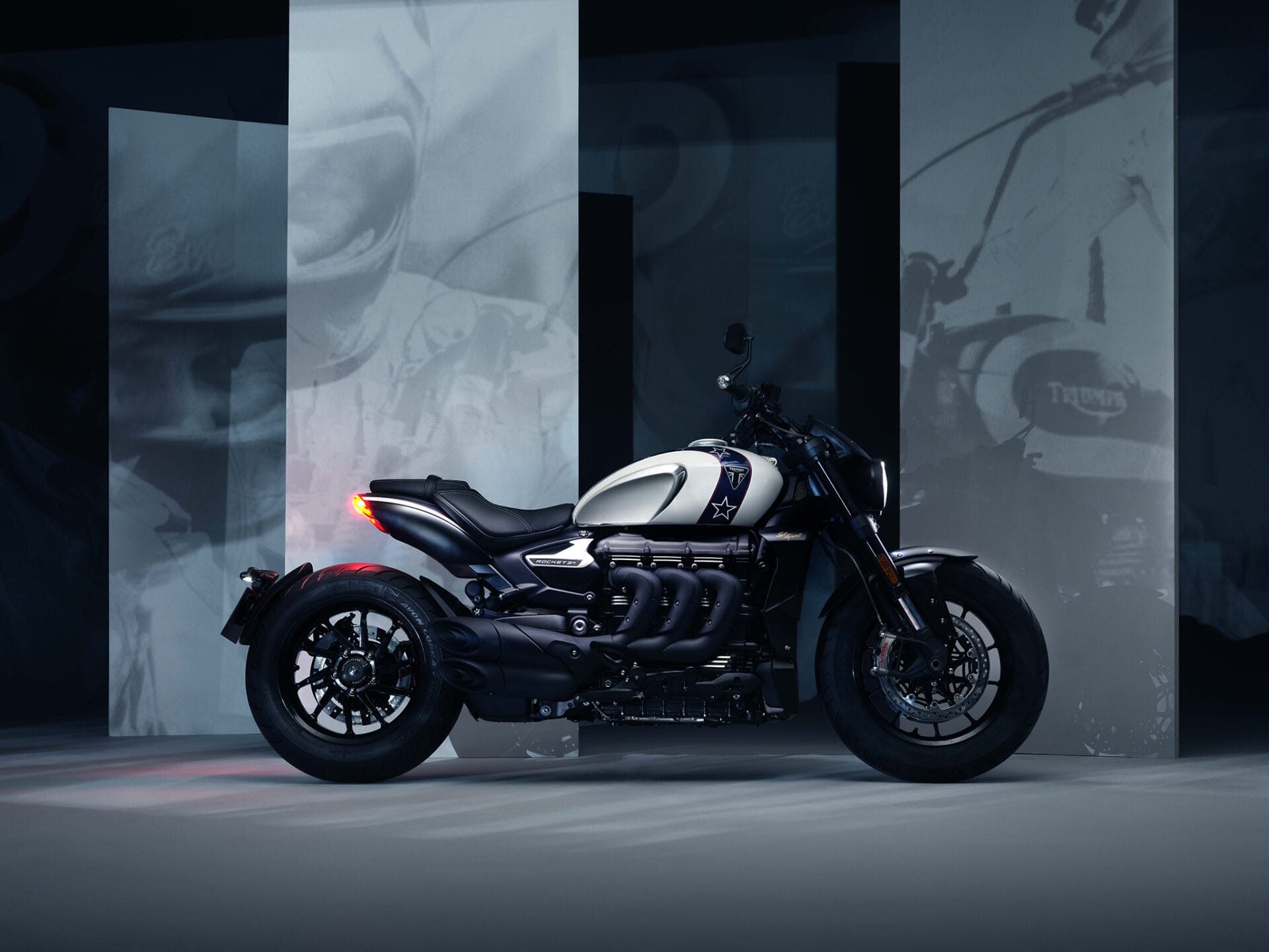 Homage to Evel Knievel: Triumph Rocket 3 R and Rocket 3 GT