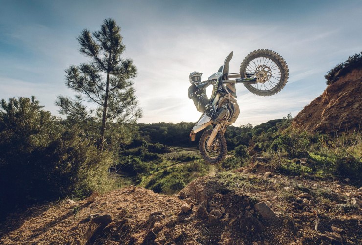 Triumph enters the enduro segment: TF 250-E and TF 450-E unveiled for 2026 78 TF450E MY26 DAY 2 ACTION 0425