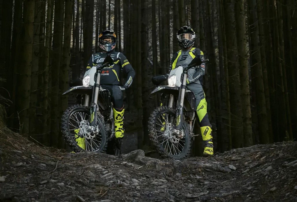 Triumph TF 250 und TF 450 Enduro 2 1