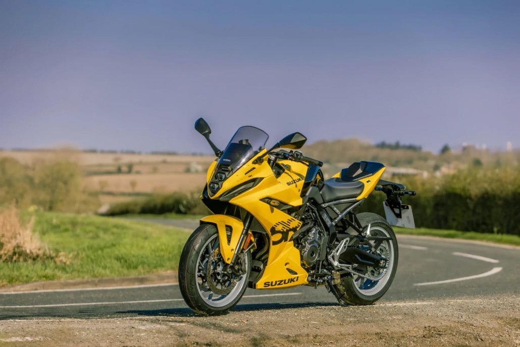 Suzuki GSX 8R Kiiro 4 1