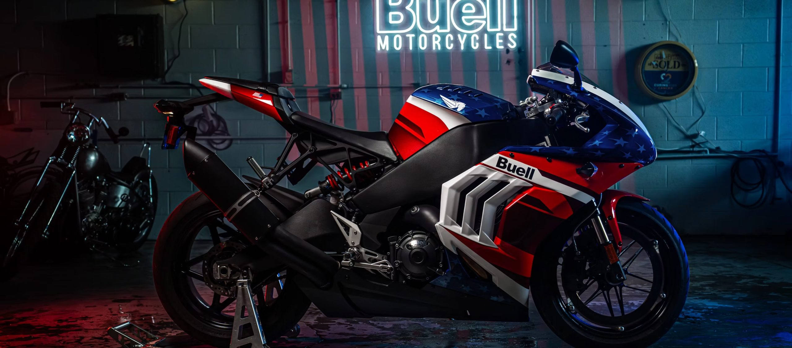スポーツ FULLTIMEeBAYER SIMON LIMITED 500 Buell-Hammerhead-1190-Freedom-