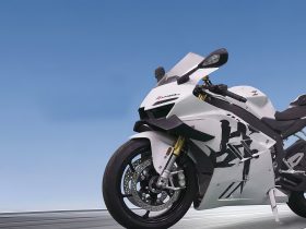 チャレンジャー20SR AUTOart 1/18 ダッジ チャレンジャー R/T スキャットパック
