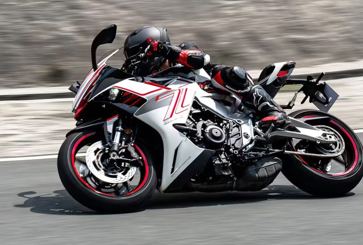 Zontes 703 RR: Three-cylinder sports bike from China with impressive features 27 Zontes 703 RR 1 1