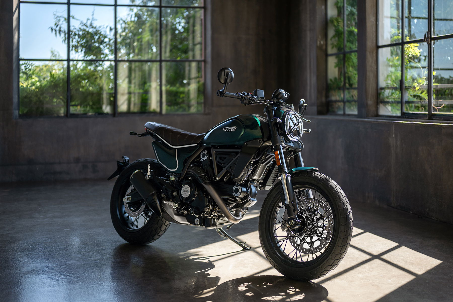 Ducati Scrambler Nightshift 2026: New emerald green paint job and technical  updates