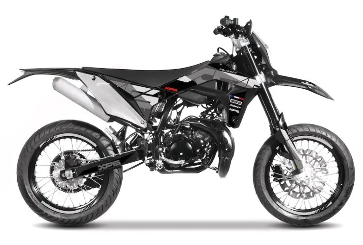 New Peugeot XP6: 50cc moped celebrates comeback in three versions 27 Peugeot XP6 2025 2 1