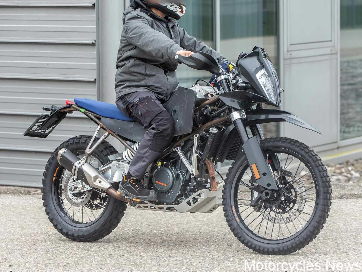 KTM 390 Adventure R Prototyp (1)