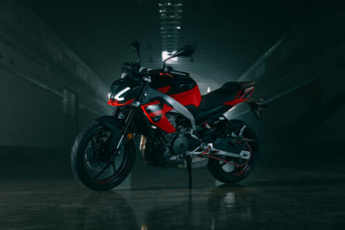 05 Aprilia Tuono 457