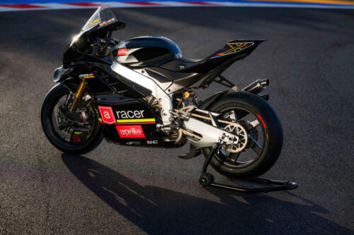 05 Aprilia_RSV4 X ex3ma