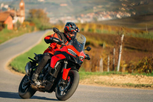 06 - MY25_MULTISTRADA_V2_DYNAMIC _1__UC732390_High