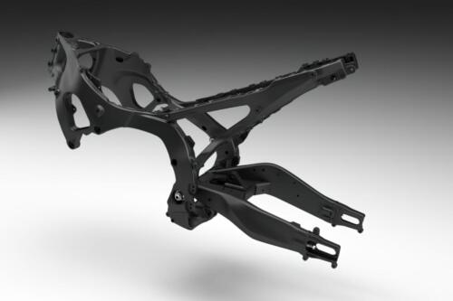 2025_YAM_YZF900R9_EU_DPBMC_DET_002_03_preview_1