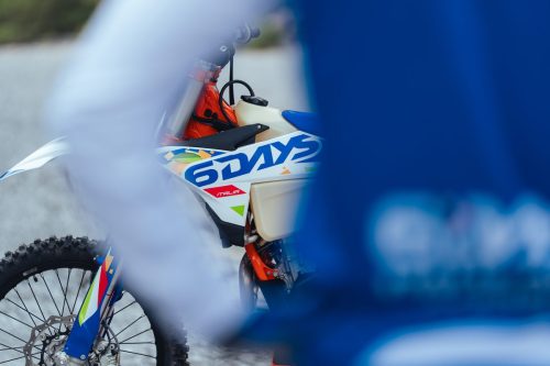 707449_MY26-KTM-450-EXC-F-6DAYS_KTM EXC 6DAYS_DETAILS