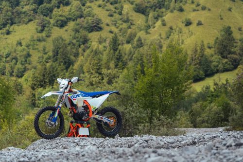 707486_MY26-KTM-450-EXC-F-6DAYS_KTM EXC 6DAYS_STATIC