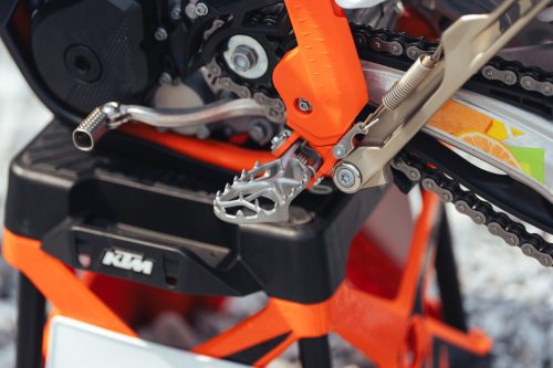707488_MY26-KTM-450-EXC-F-6DAYS_KTM EXC 6DAYS_DETAILS