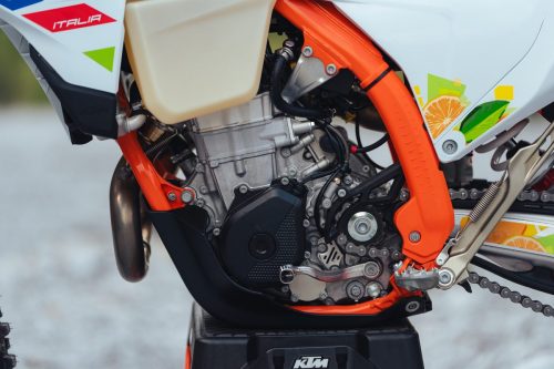 707492_MY26-KTM-450-EXC-F-6DAYS_KTM EXC 6DAYS_DETAILS