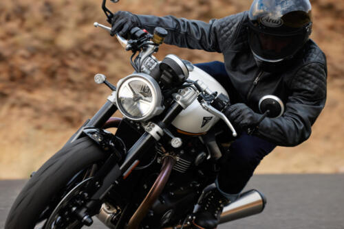 ACC_SpeedTwin1200_MY25_007588_JP