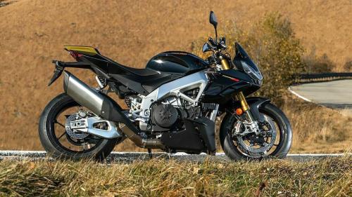 Aprilia Tuono V4 Factory Ultra Dark (2)