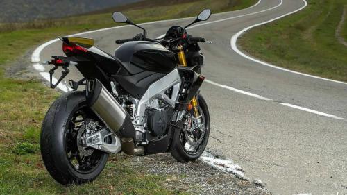 Aprilia Tuono V4 Factory Ultra Dark (4)