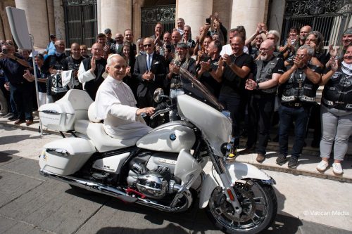 BMW R 18 Transcontinental Papst (20)