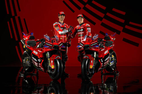 Bagnaia - Marquez _9__UC738767_High