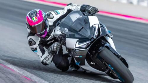 CFMoto 675 SR-R (1)_1