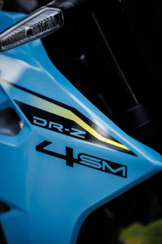 DR-Z400SMRLM5_action_19
