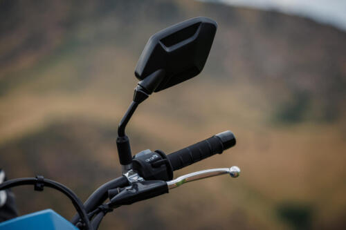 DR-Z400SMRLM5_action_22
