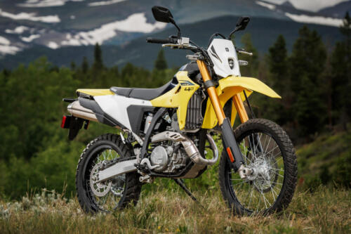 DR-Z400SRJM5_action_23