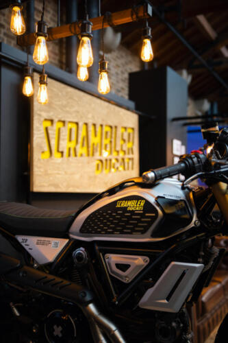 DUCATI_SCRAMBLER_CONCEPTS_BIKESHED_LONDON _2__UC639866_High
