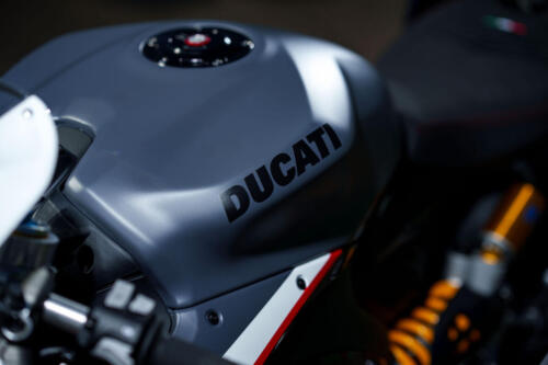Ducati Panigale V2 Superquadro Final Edition (65)