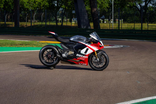 Ducati Panigale V2 Superquadro Final Edition (67)