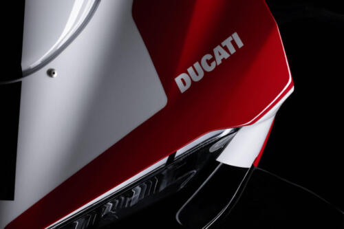 Ducati Panigale V4 Tricolore - 2025 (14)