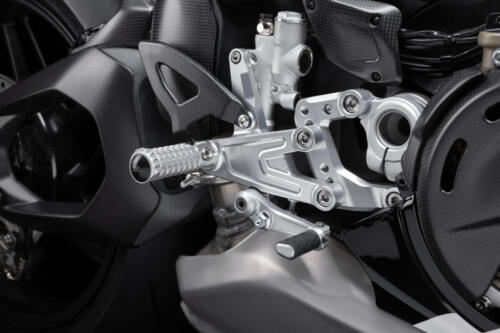 Ducati Panigale V4 Tricolore - 2025 (32)