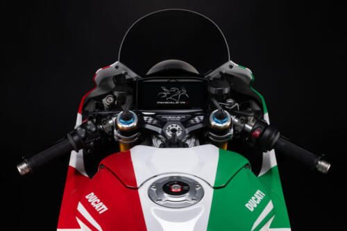 Ducati Panigale V4 Tricolore - 2025 (65)