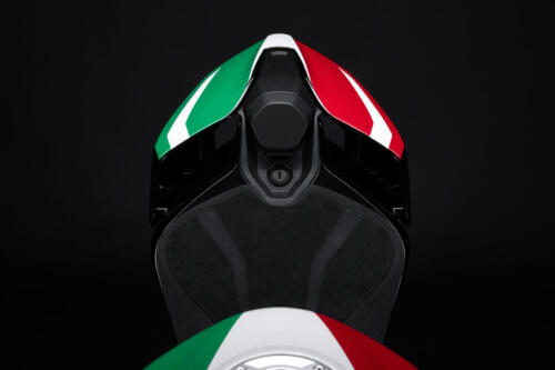 Ducati Panigale V4 Tricolore - 2025 (68)