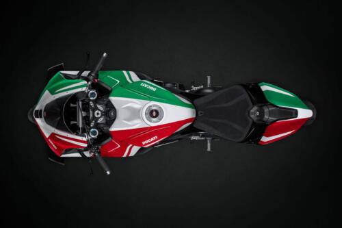 Ducati Panigale V4 Tricolore - 2025 (73)