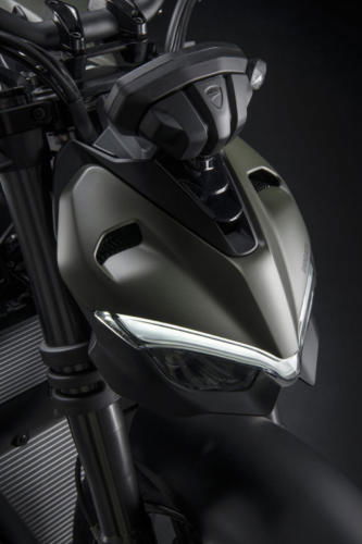 Ducati Streetfighter V2 Storm Green (23)