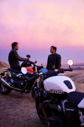 FAM_SpeedTwin1200_MY25_008432_JP