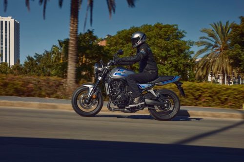 26YM Honda CB1000F