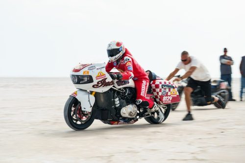 Indian Challenger Bonneville Rekord (9)