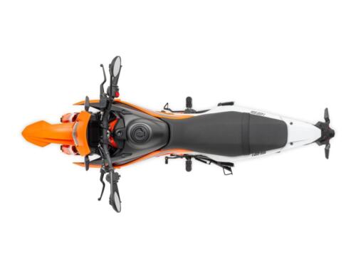 KTM 125 SMC R (1)