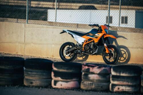 KTM 125 SMC R (16)