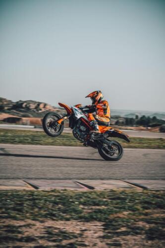 KTM 390 SMC R (20)