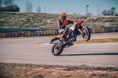 KTM 390 SMC R (26)